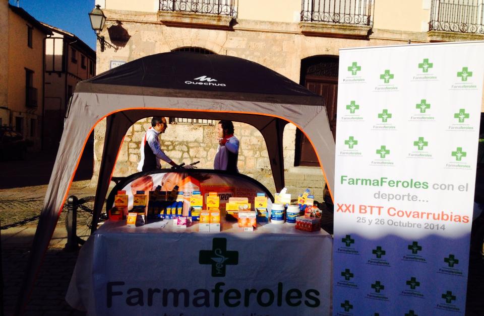 Stand de Farmaferoles en la XXI Edición de la Marcha BTT Covarrubias con Oscar y Rodrigo.