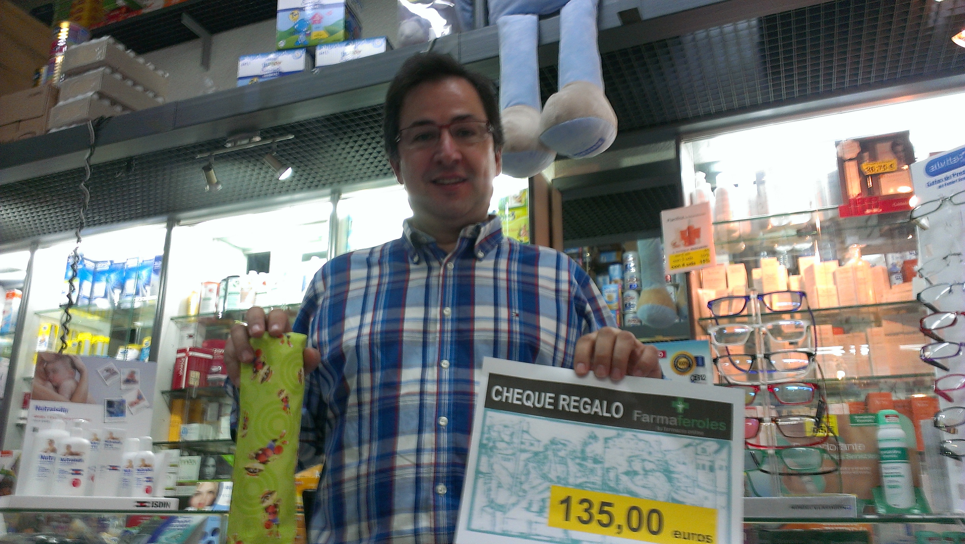 Ganador del sorteo de un Neceser escolar más Cheque regalo de 135,00 €